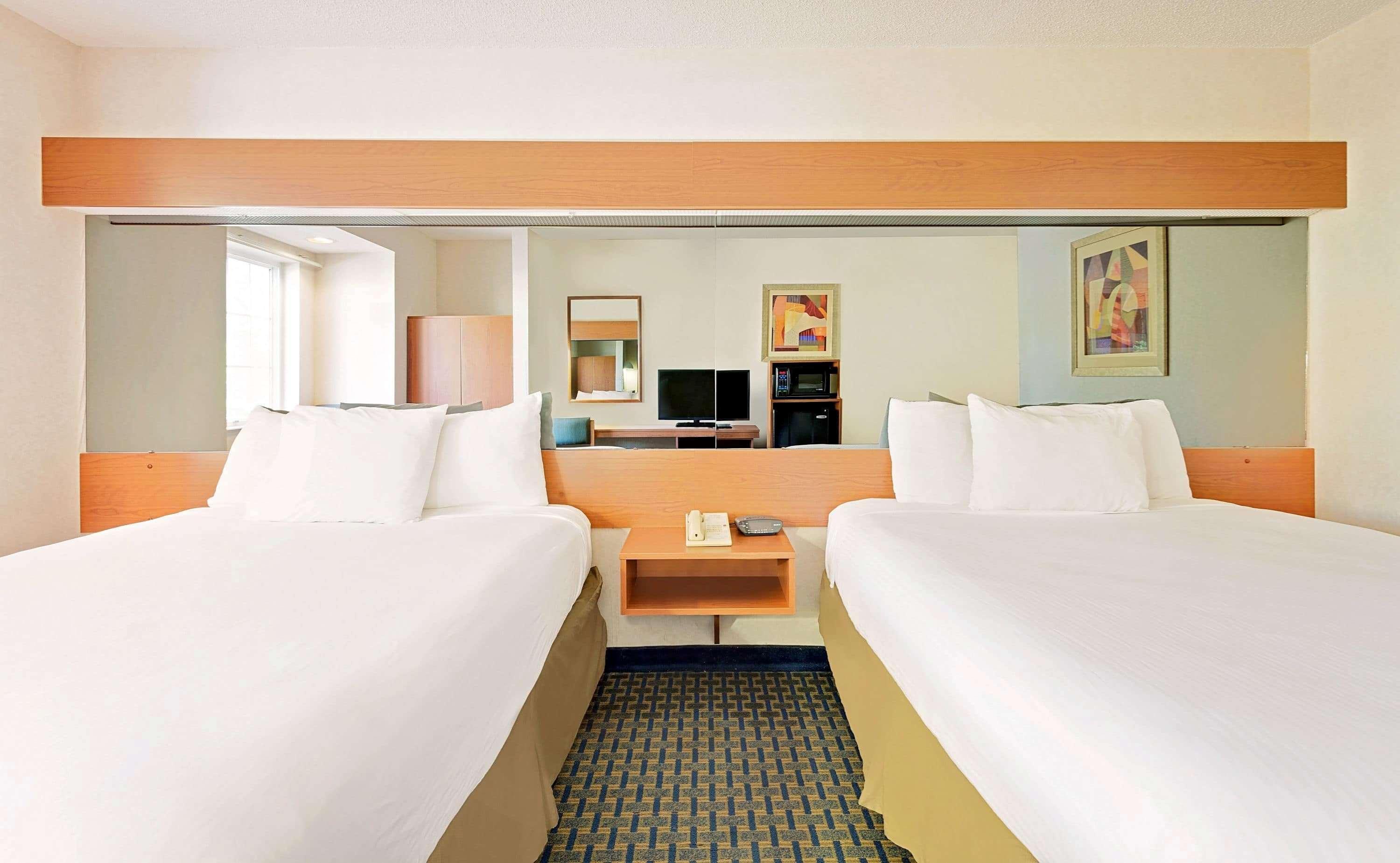 Microtel Inn By Wyndham Winston-Salem Buitenkant foto